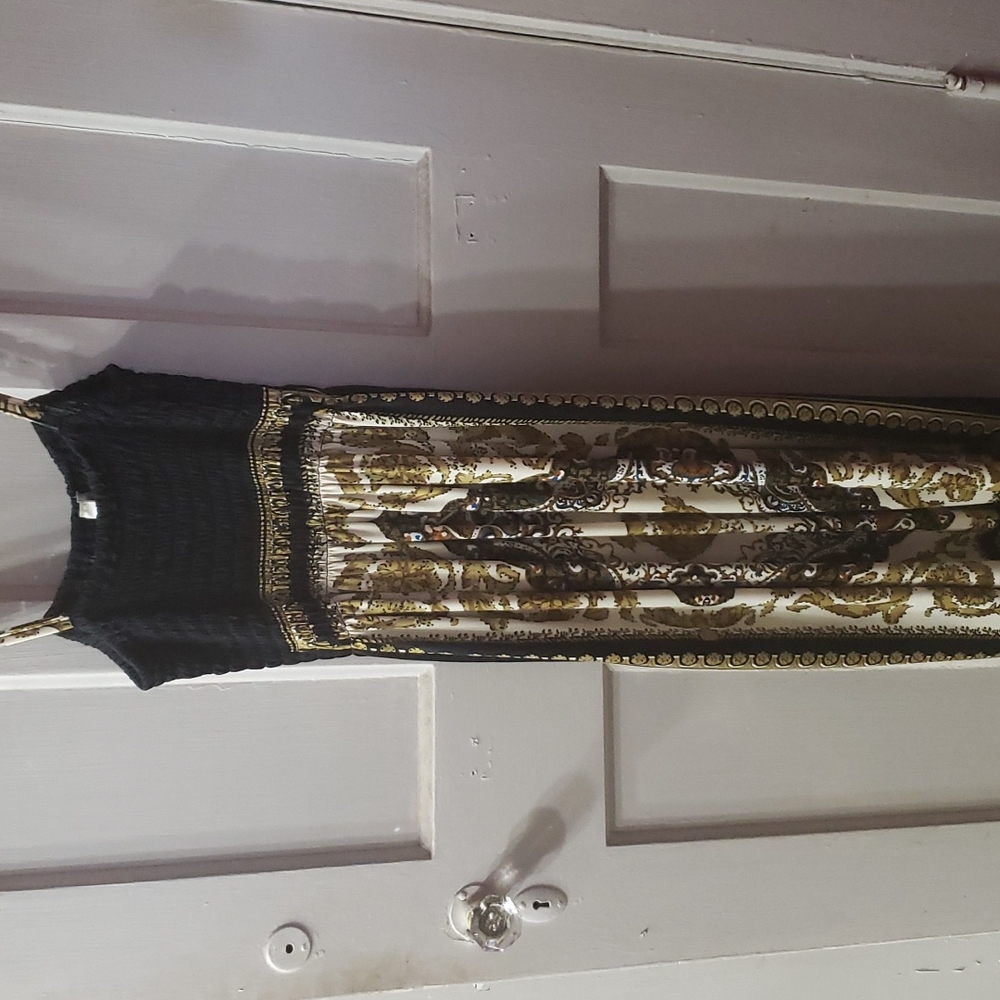 Mid length sun dress,